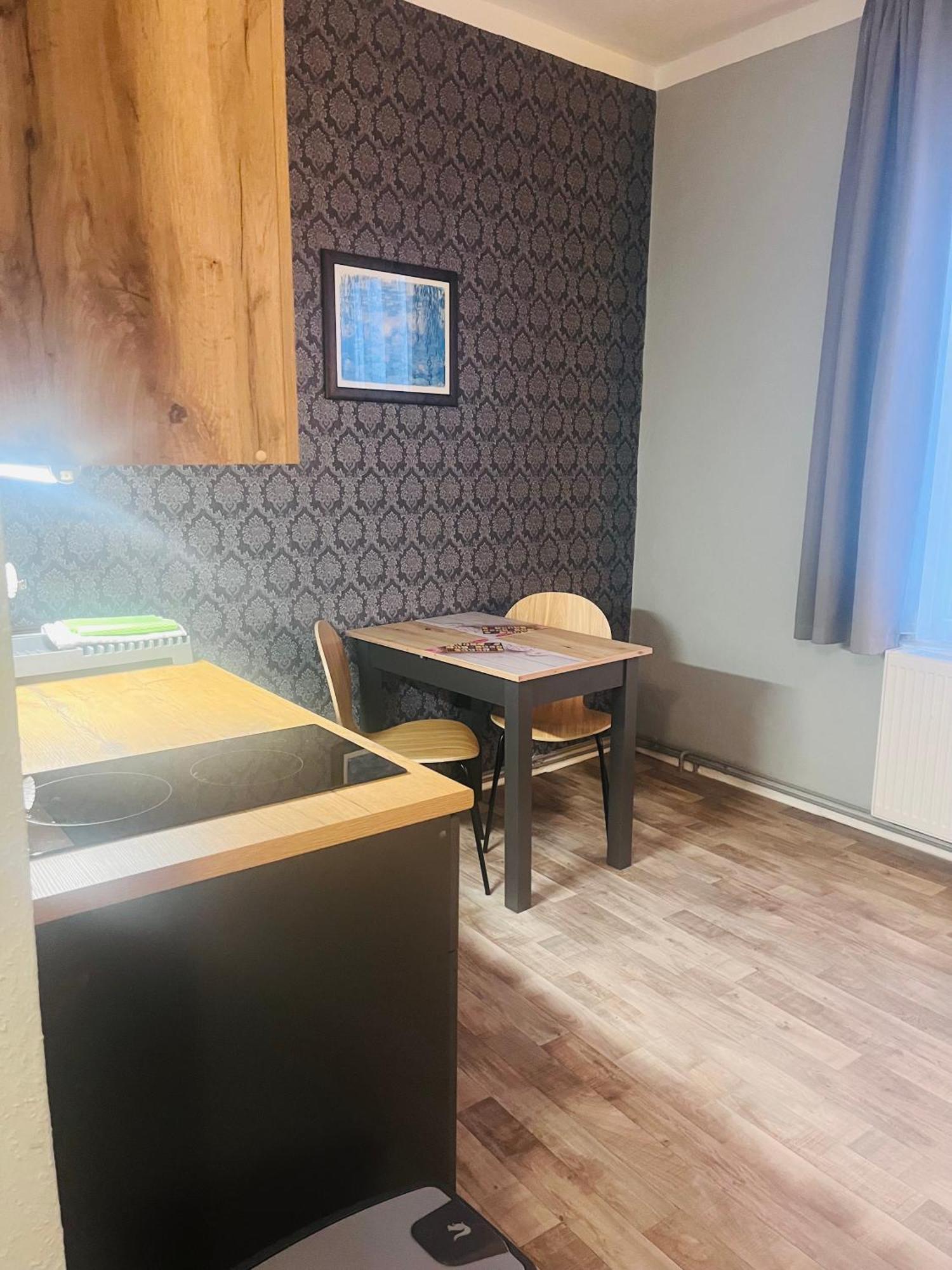 Pension Am Pollingpark Haus II Dessau-Rosslau ภายนอก รูปภาพ