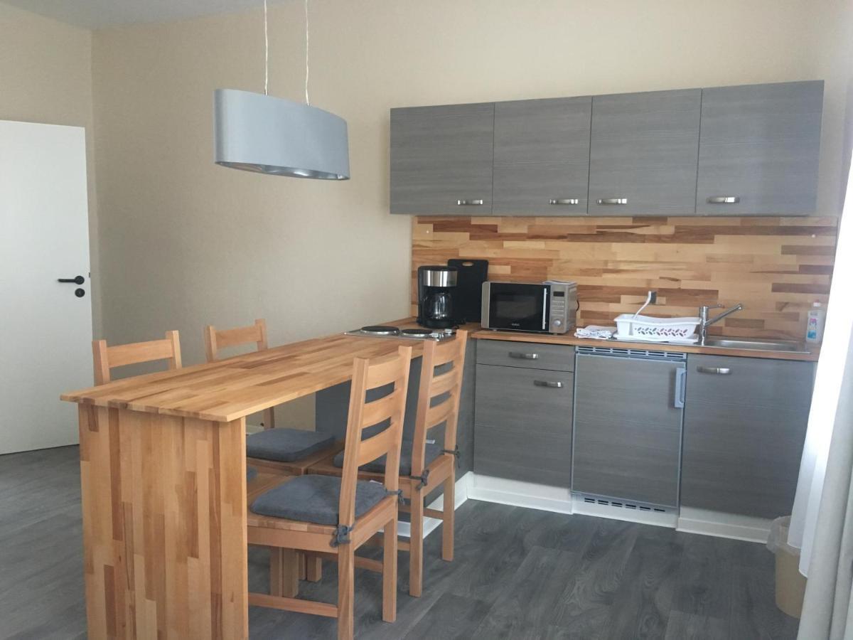 Pension Am Pollingpark Haus II Dessau-Rosslau ภายนอก รูปภาพ