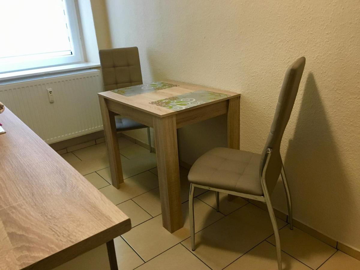 Pension Am Pollingpark Haus II Dessau-Rosslau ภายนอก รูปภาพ