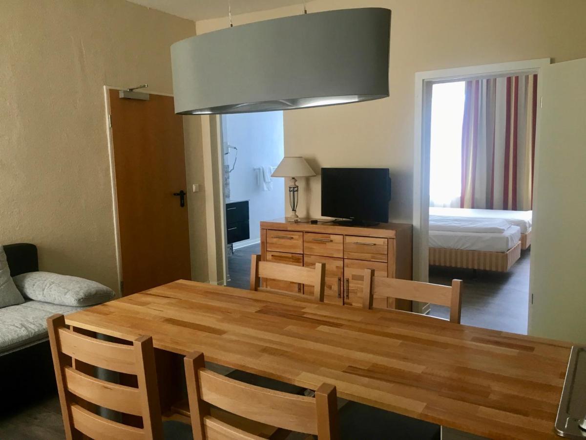 Pension Am Pollingpark Haus II Dessau-Rosslau ภายนอก รูปภาพ