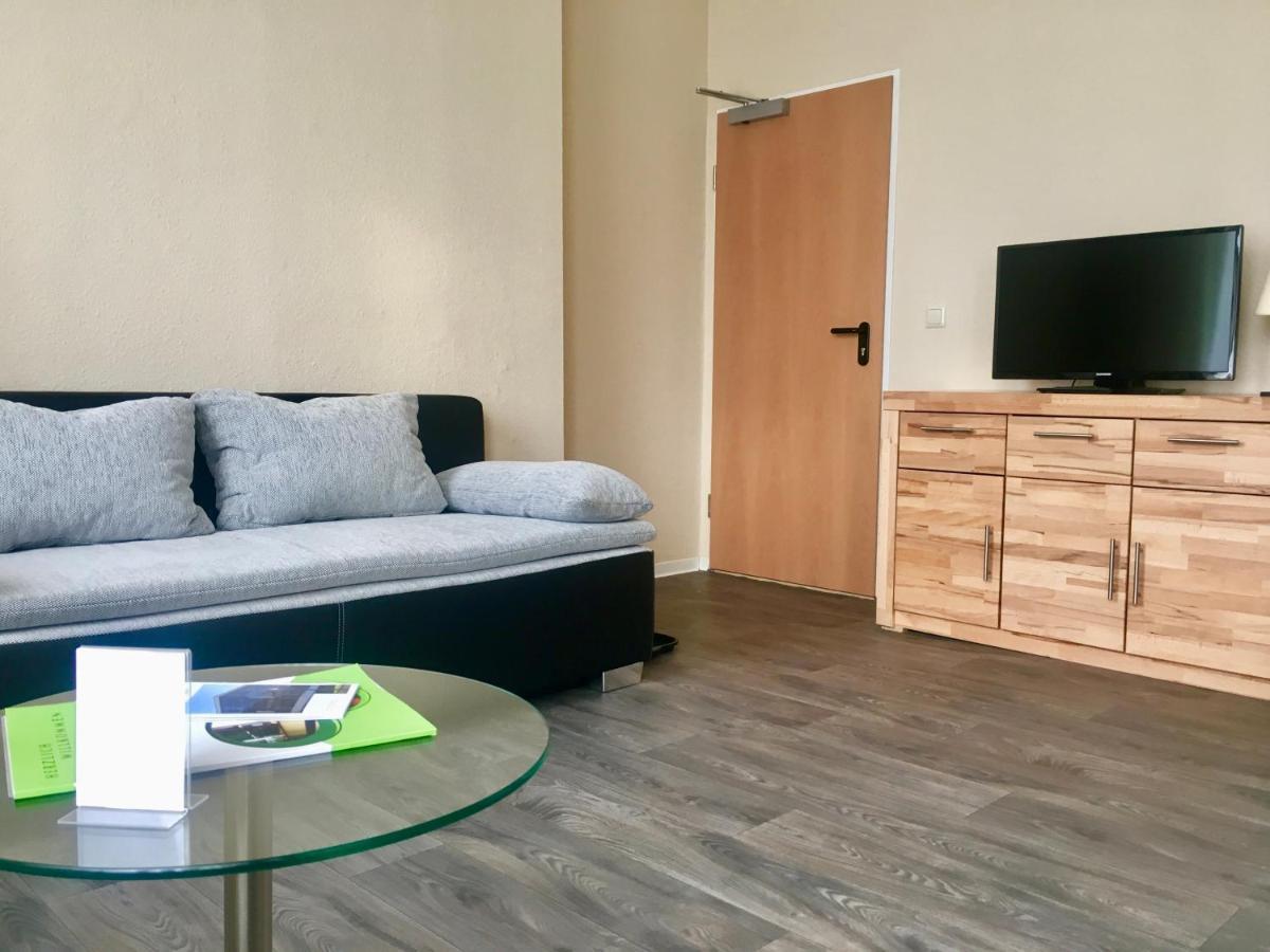 Pension Am Pollingpark Haus II Dessau-Rosslau ภายนอก รูปภาพ